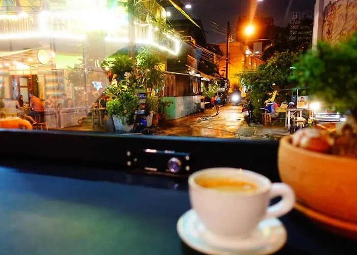 Mr.2 & Cafe' Ostello *